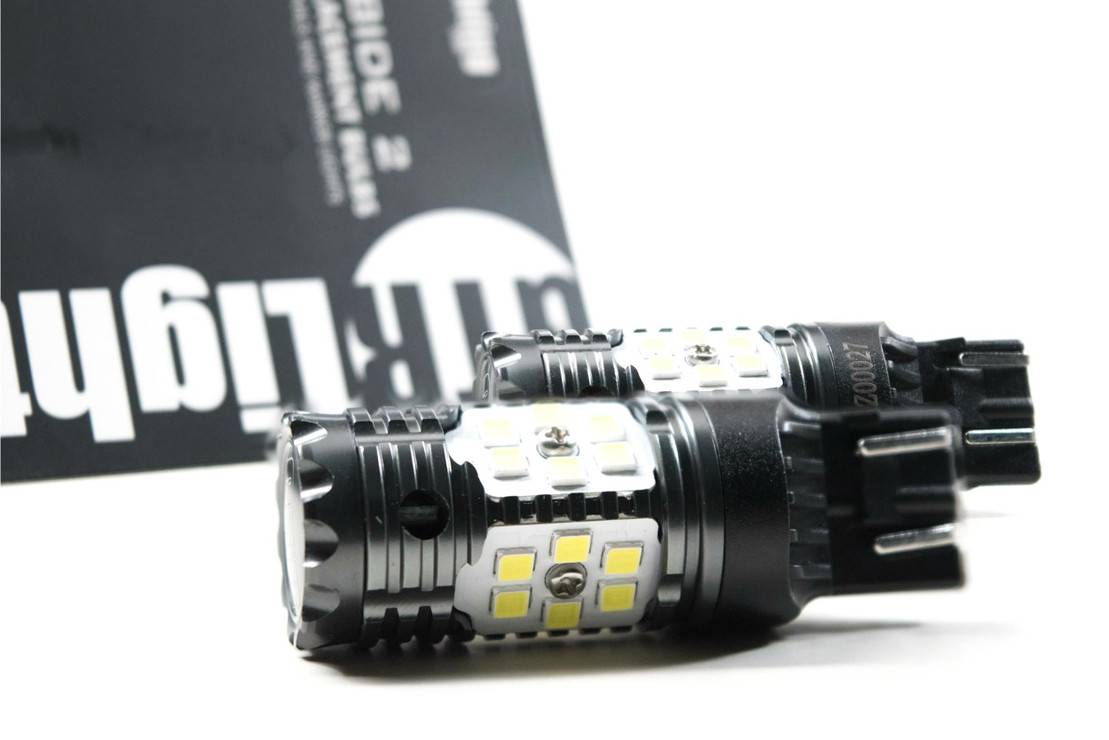Image of GTR Lighting 7440/7443 Carbide Canbus 2.0 Amber LED Replacement Bulbs 1,600 LM