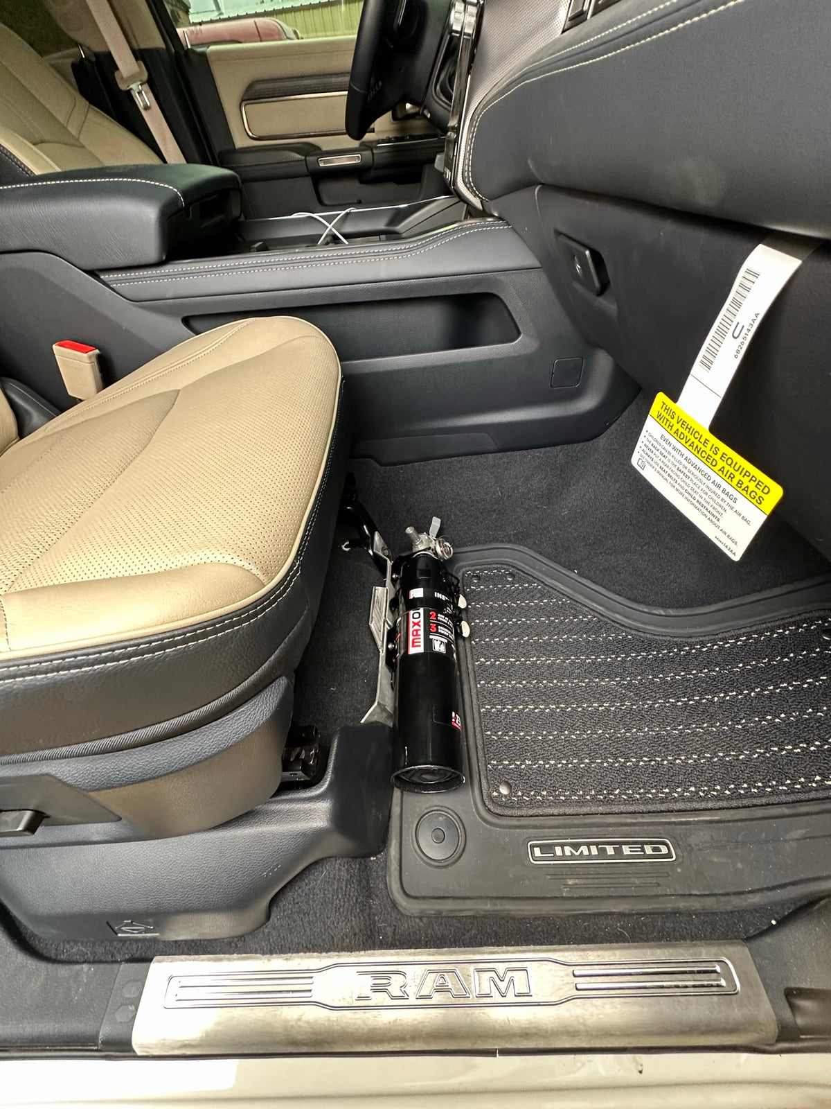 Unique Perf Fire Extinguisher Kit For 19-26 Ram 2500/3500 6.7L Cummins