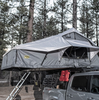 SmittyBilt GEN2 Overlander Rooftop Tent XL Gray w/ Mattress & Ladder - Universal