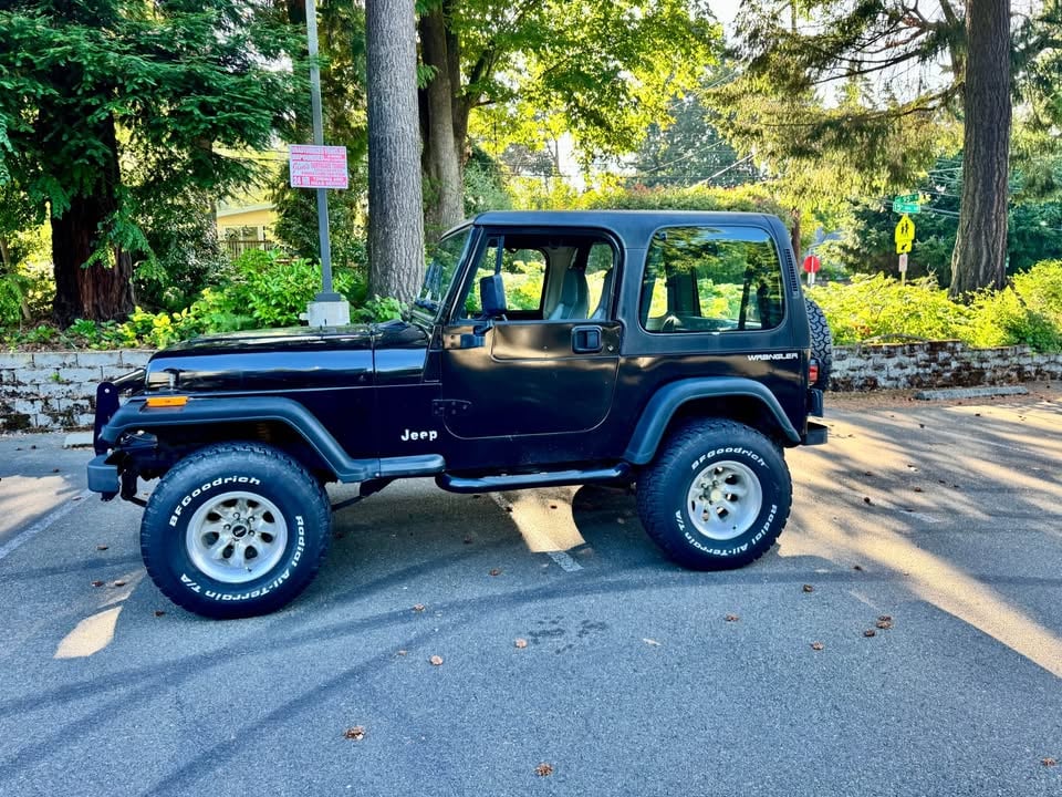 Zone Offroad 4 Inch Lift Kit with Nitro Shocks For 1987-1995 Jeep