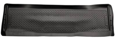 Husky Liners - Husky Liners 2nd Seat Floor Liner 09-14 F-150 SuperCab No Manual Transfer Case Shifter-Black Classic Style 63611 - Image 1