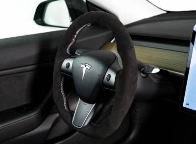REKUDO Alcantara Wrapped Steering Wheel For 2017-2021 Tesla Model 3 & Y - Image 12